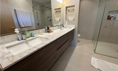 SEA CONFIABLE VENDE CASA EN THE GROVE SANTA MARIA