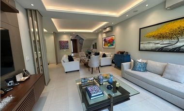 SEA CONFIABLE VENDE CASA EN THE GROVE SANTA MARIA