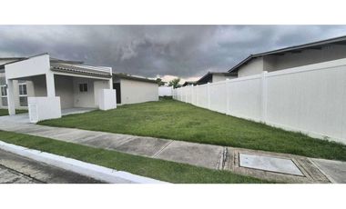 VENTA DE CASA CON  3 REC. PH VILLA SUR
