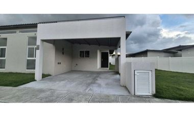 VENTA DE CASA CON  3 REC. PH VILLA SUR