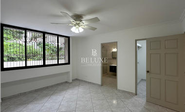 VENTA DE CASA DE 3 NIVELES  EN DOS MARES, BETHANIA (6)