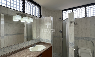 VENTA DE CASA DE 3 NIVELES  EN DOS MARES, BETHANIA (6)