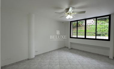 VENTA DE CASA DE 3 NIVELES  EN DOS MARES, BETHANIA (6)