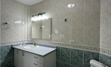 VENTA DE CASA DE 3 NIVELES  EN DOS MARES, BETHANIA (6)