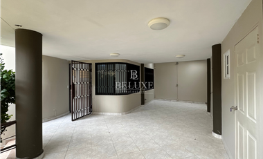 VENTA DE CASA DE 3 NIVELES  EN DOS MARES, BETHANIA (6)