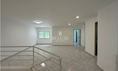 VENTA DE CASA DE 3 NIVELES  EN DOS MARES, BETHANIA (6)