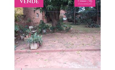 TERRENO EN VENTA CON CASA A RECICLAR O DEMOLER