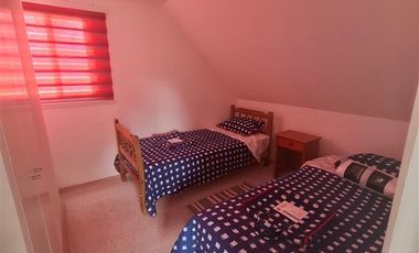 Casa en Arriendo en Amoblada, Las Pircas Oriente, Machali