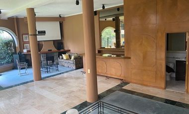 Venta de lujosa casa en San Jerónimo Lidice