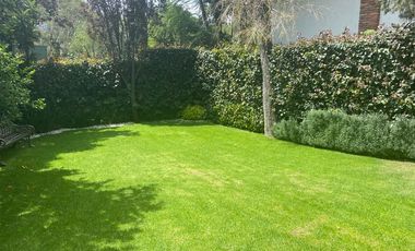 Venta de lujosa casa en San Jerónimo Lidice