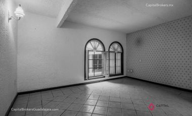 Magnifica casa en venta a Remodelar en Colonia  las Fuentes