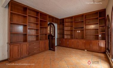 Magnifica casa en venta a Remodelar en Colonia  las Fuentes