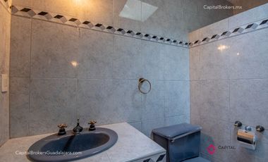 Magnifica casa en venta a Remodelar en Colonia  las Fuentes