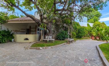 Magnifica casa en venta a Remodelar en Colonia  las Fuentes