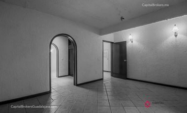 Magnifica casa en venta a Remodelar en Colonia  las Fuentes