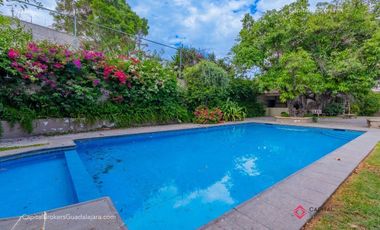 Magnifica casa en venta a Remodelar en Colonia  las Fuentes