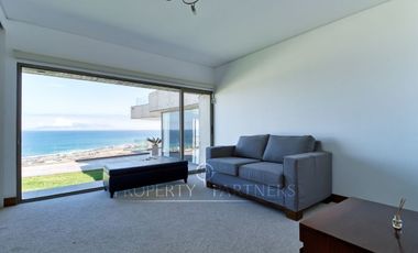 Exclusiva casa mediterránea, con piscina y vista panorámica a la costa, arquitecto Marcelo Rossi