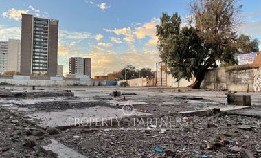 Inversionistas, Terreno comercial y habitacional  en Av. Balmaceda, Calama