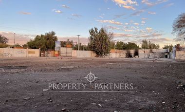 Inversionistas, Terreno comercial y habitacional  en Av. Balmaceda, Calama