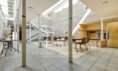 Venta de propiedad con 28 habitaciones sector Trocadero  de Antofagasta