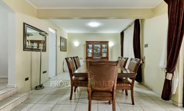 Casa en Jardines del Sur con Piscina y Excelente Ubicación.