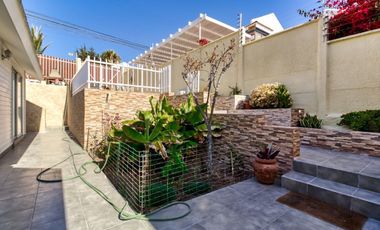 Gran casa de 5 dormitorios en Sector Jardines del Sur