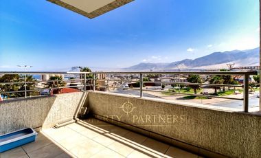 Lindo departamento 3D 2B  Frente a Parque Nicolas Tirado