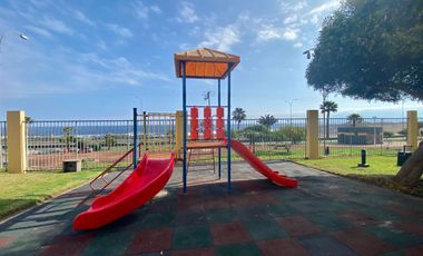 Departamento de 3 dormitorios en primera línea en Sector Norte