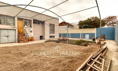 Amplia casa sector norte Trocadero 4 dormitorios