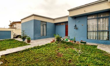 Amplia casa sector norte Trocadero 4 dormitorios