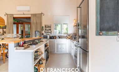 Venta - Casa de  3 ambientes en Pinamar - Barrio Náyades