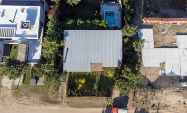 Venta - Casa de  3 ambientes en Pinamar - Barrio Náyades
