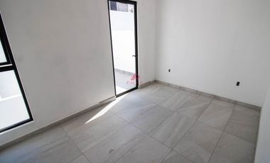 Casa en venta por Mariano Otero, Zapopan Jalisco.