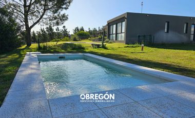 Casa en costa esmeralda con piscina en alquiler para 8 personas