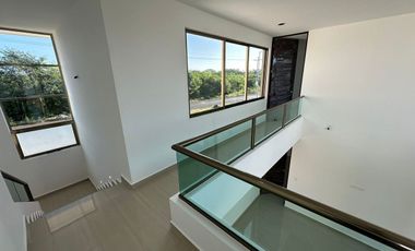 VENTA RESIDENCIA 4 HABITACION CON ALBERCA SAN DIEGO CUTZ CONKAL YUCATAN