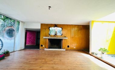 CASA EN VENTA EN JARDINES DEL PEDREGAL