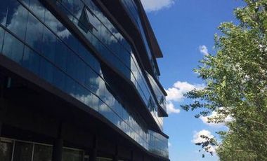 Oficina en Skyglass 3 - Ayres Del Pilar