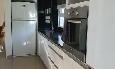 Casa en alquiler de temporada en  Echeverria Del Lago