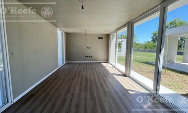 Casa en venta 4 ambientes  Greenville Polo Hudson