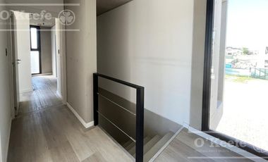 Casa en venta de 4 ambientes  Greenville Polo