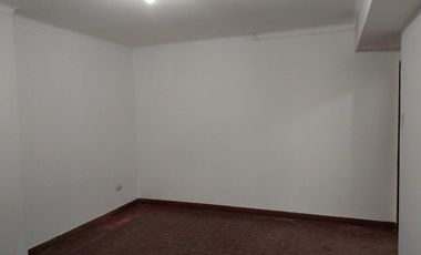 CASA EN PROPIEDAD HORIZONTAL