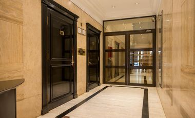 Alquiler de oficina de 50 m2 en Montserrat