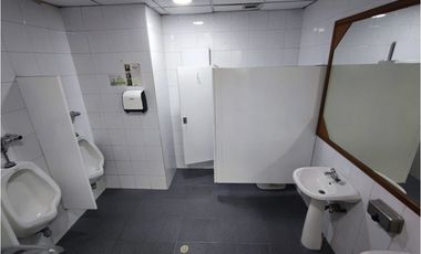 LOCAL ADMINISTRATIVO EN ARRIENDO, CENTRO INTERNACIONAL, BOGOTA