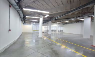 LOCAL ADMINISTRATIVO EN ARRIENDO, CENTRO INTERNACIONAL, BOGOTA