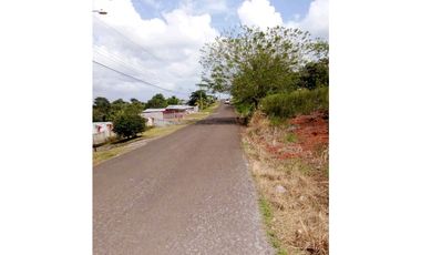 VENDO TERRENO EN LA CHORRERA PARQUE FEUILLET 952MTS (DMFS)