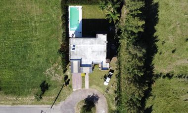 Casa en Altos del Casco barrio privado en Zarate