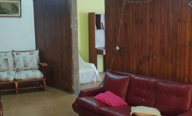 Casa en venta - 2 Dormitorios 2 Baños - Galpón - 600Mts2 - Berazategui Oeste