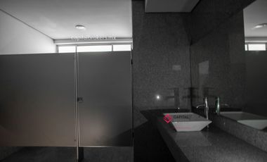 Oficina de Lujo en Zona Andares en Aura Corporativo