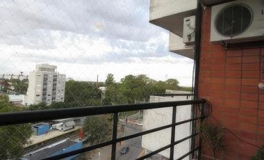 Departamento en venta - 2 Dormitorios 1 Baño - 65 mts2 - Wilde, Avellaneda