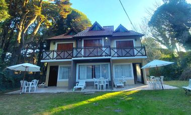Duplex en alquiler temporal y anual en Costa Del Este 8 pax